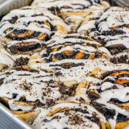 Oreo Cinnamon Rolls